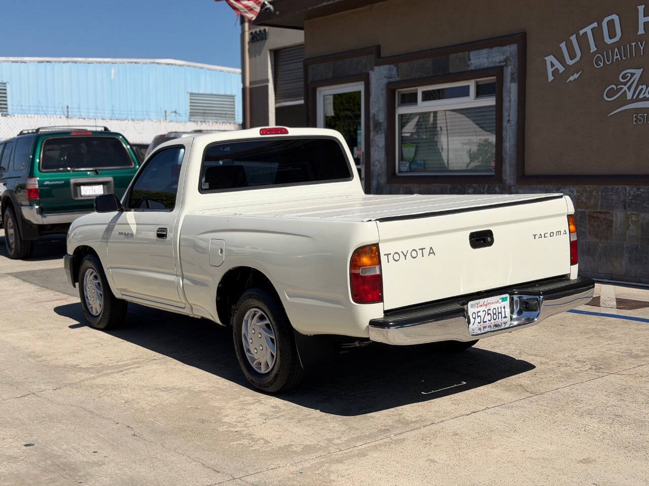 Used 1998 Toyota Tacoma 2WD Regular Cab w/ Value Edition Plus Pkg image 9