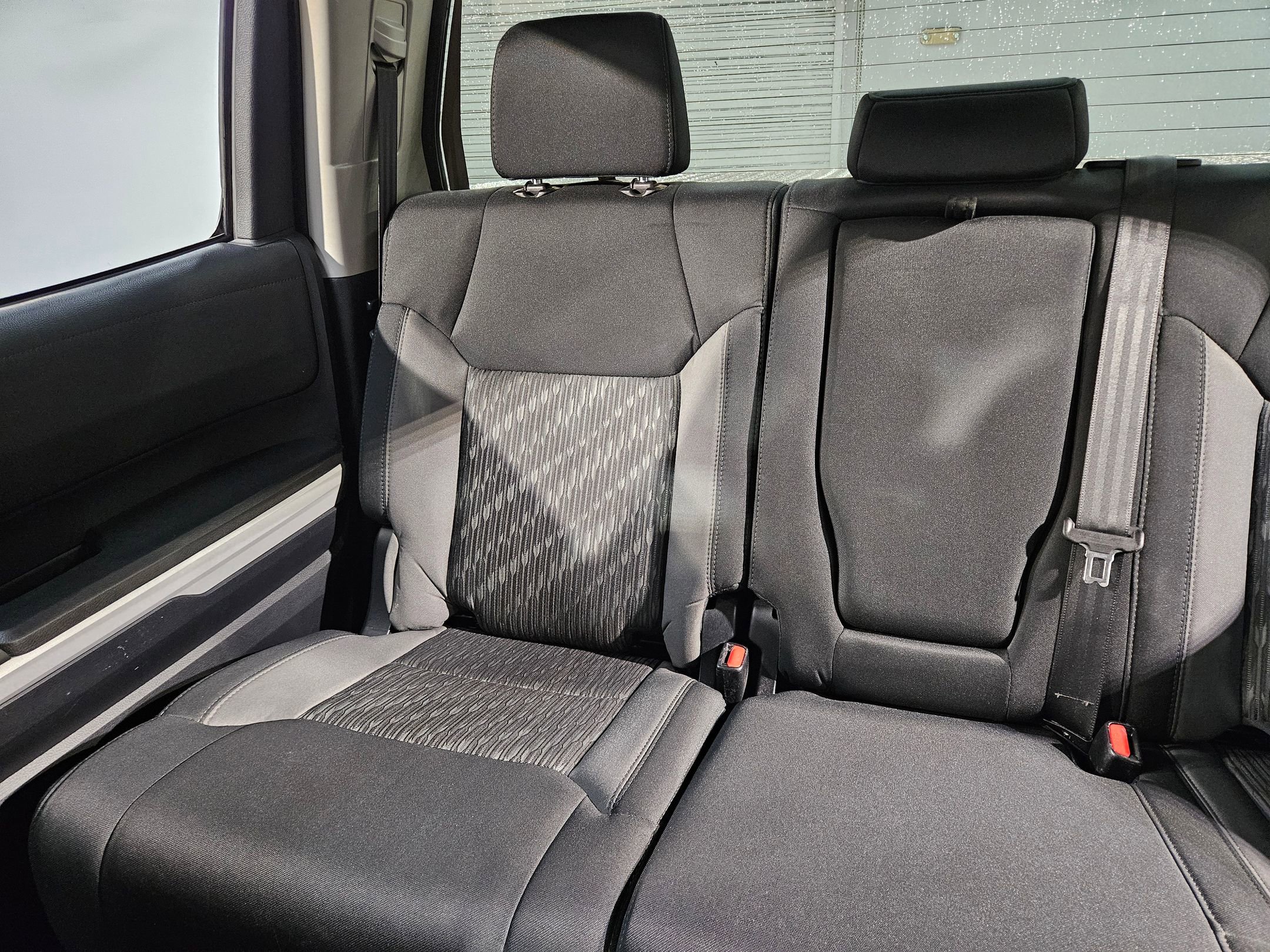 Used 2018 Toyota Tundra SR5 w/ SR5 Upgrade Package image 12