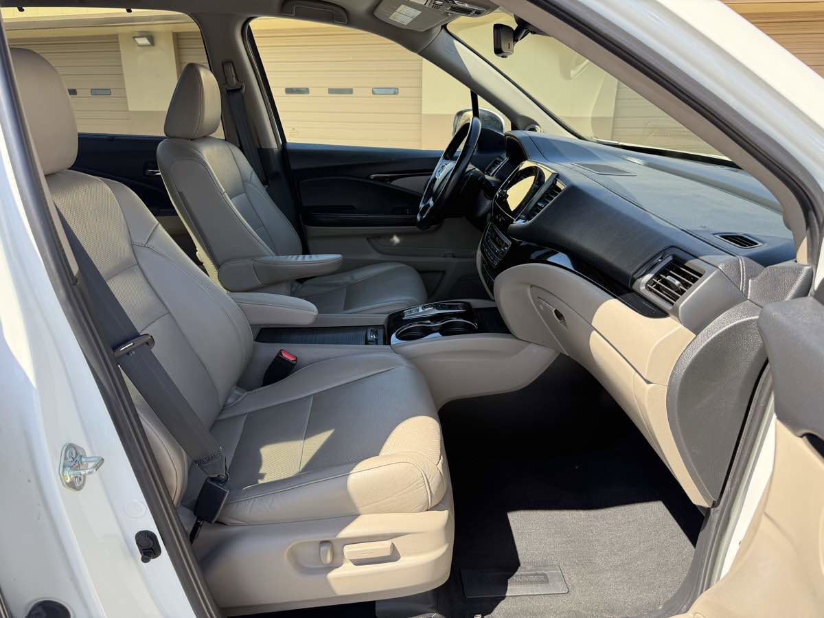 Used 2019 Honda Pilot Elite image 23
