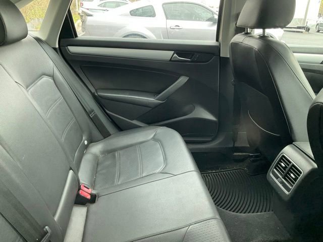 Used 2013 Volkswagen Passat 2.5 SE FWD image 8