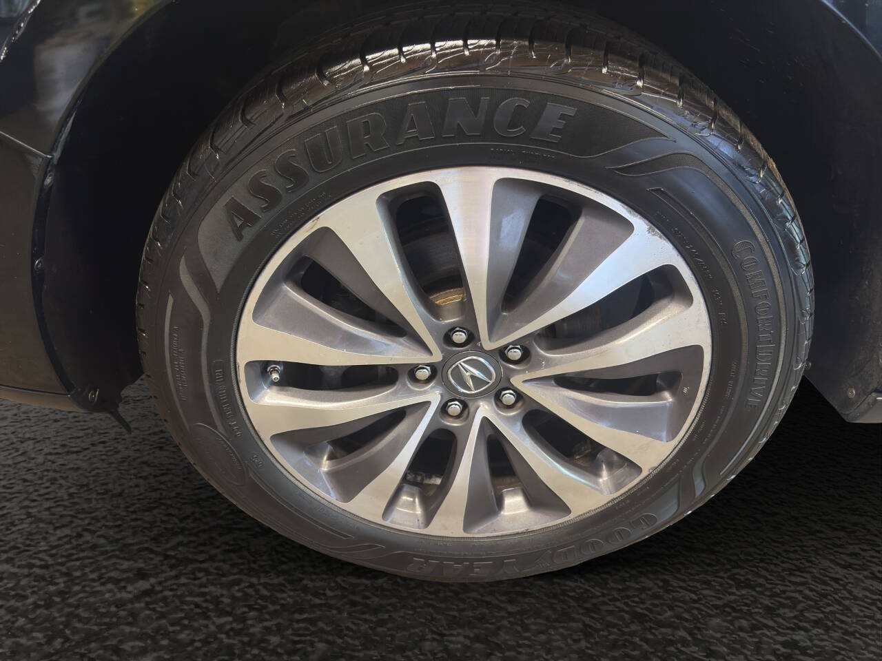 Used 2016 Acura MDX w/ Technology Package AWD/4WD image 19