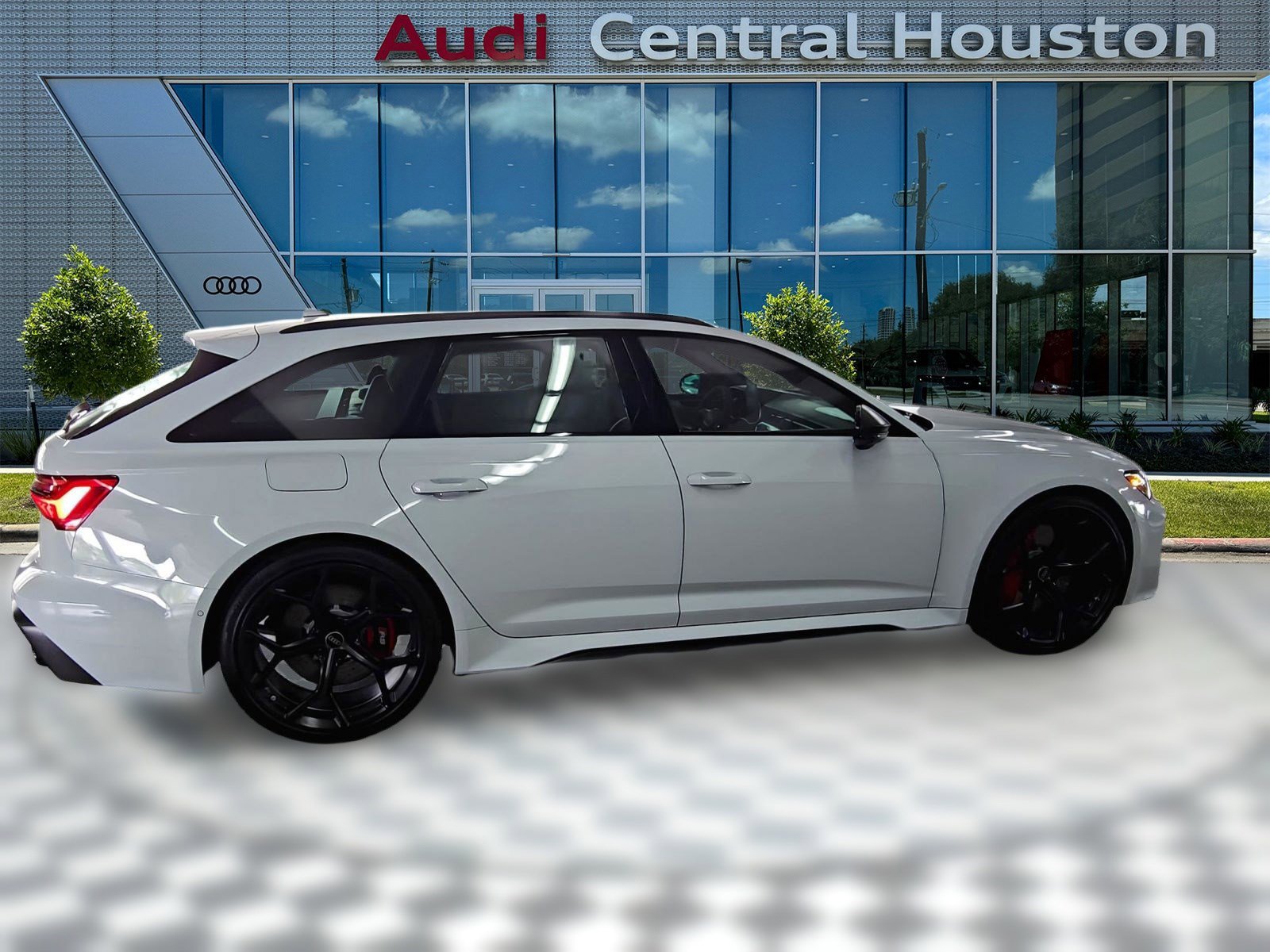 New 2025 Audi RS 6 performance image 15