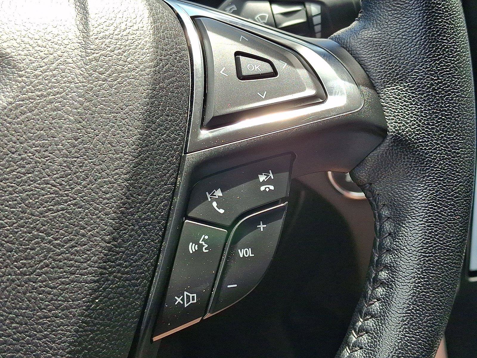 Used 2024 Ford Edge SEL AWD/4WD image 23