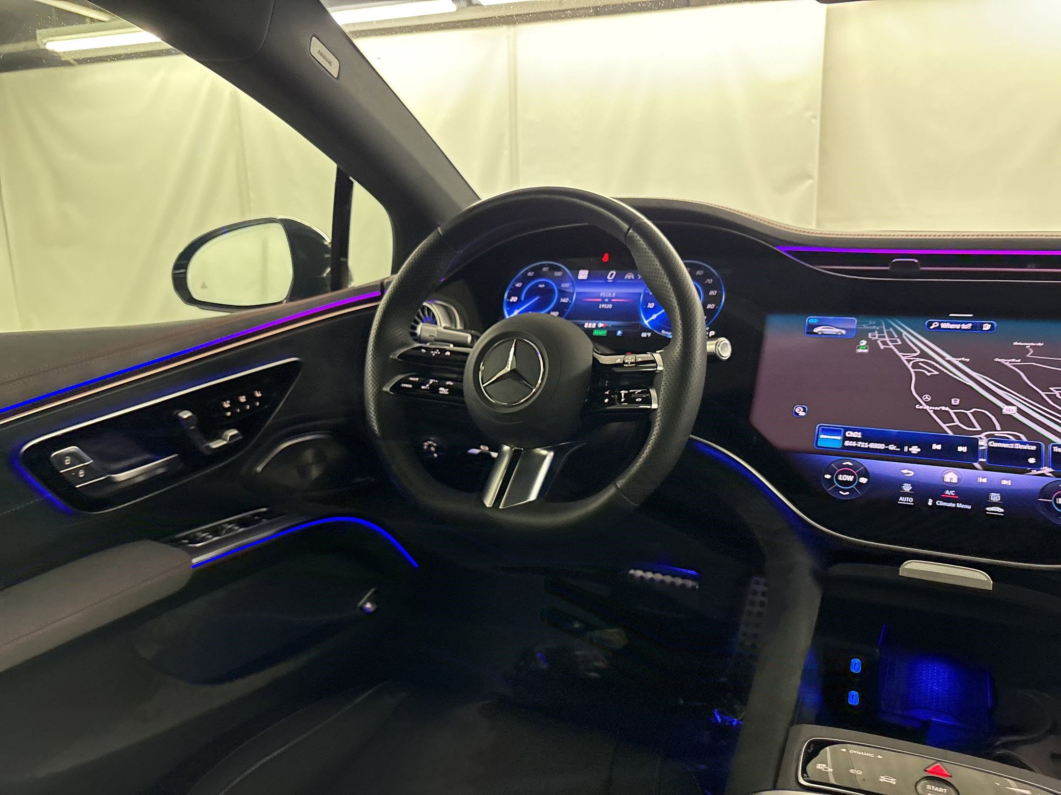 Certified 2023 Mercedes-Benz EQS 580 4MATIC Sedan image 28