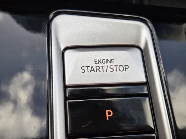 Used 2024 Volkswagen Atlas SE image 21