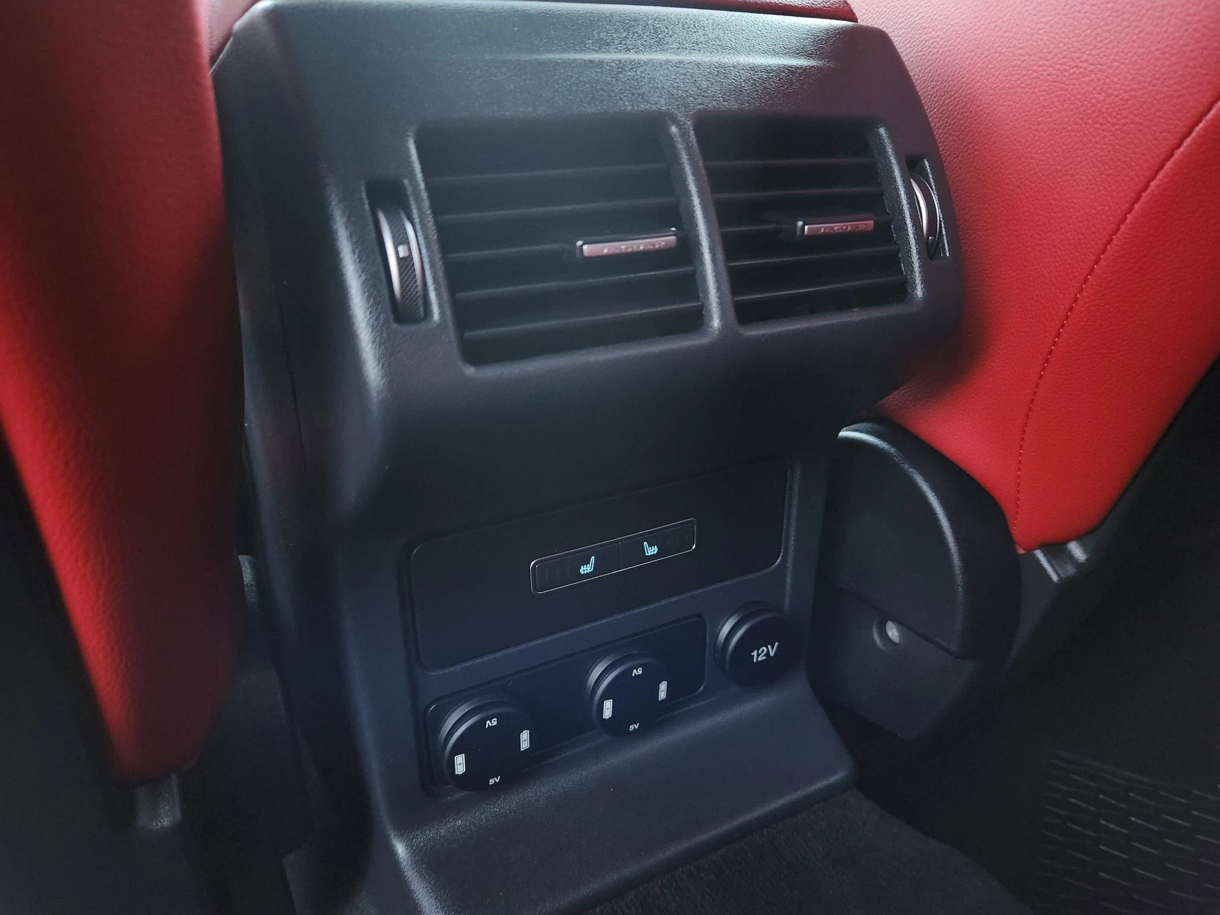 Used 2017 Jaguar F-PACE S image 19