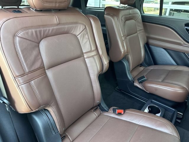 Used 2025 Lincoln Aviator Reserve w/ Illumination Package AWD/4WD image 25