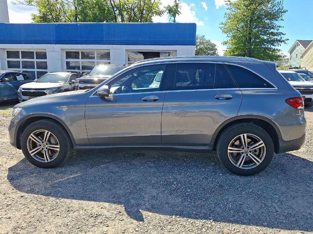 Used 2020 Mercedes-Benz GLC 300 4MATIC image 4