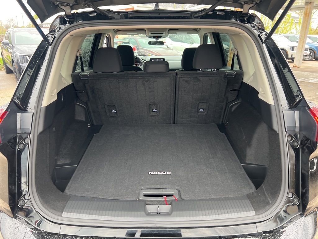 Certified 2024 Nissan Rogue S AWD/4WD image 11