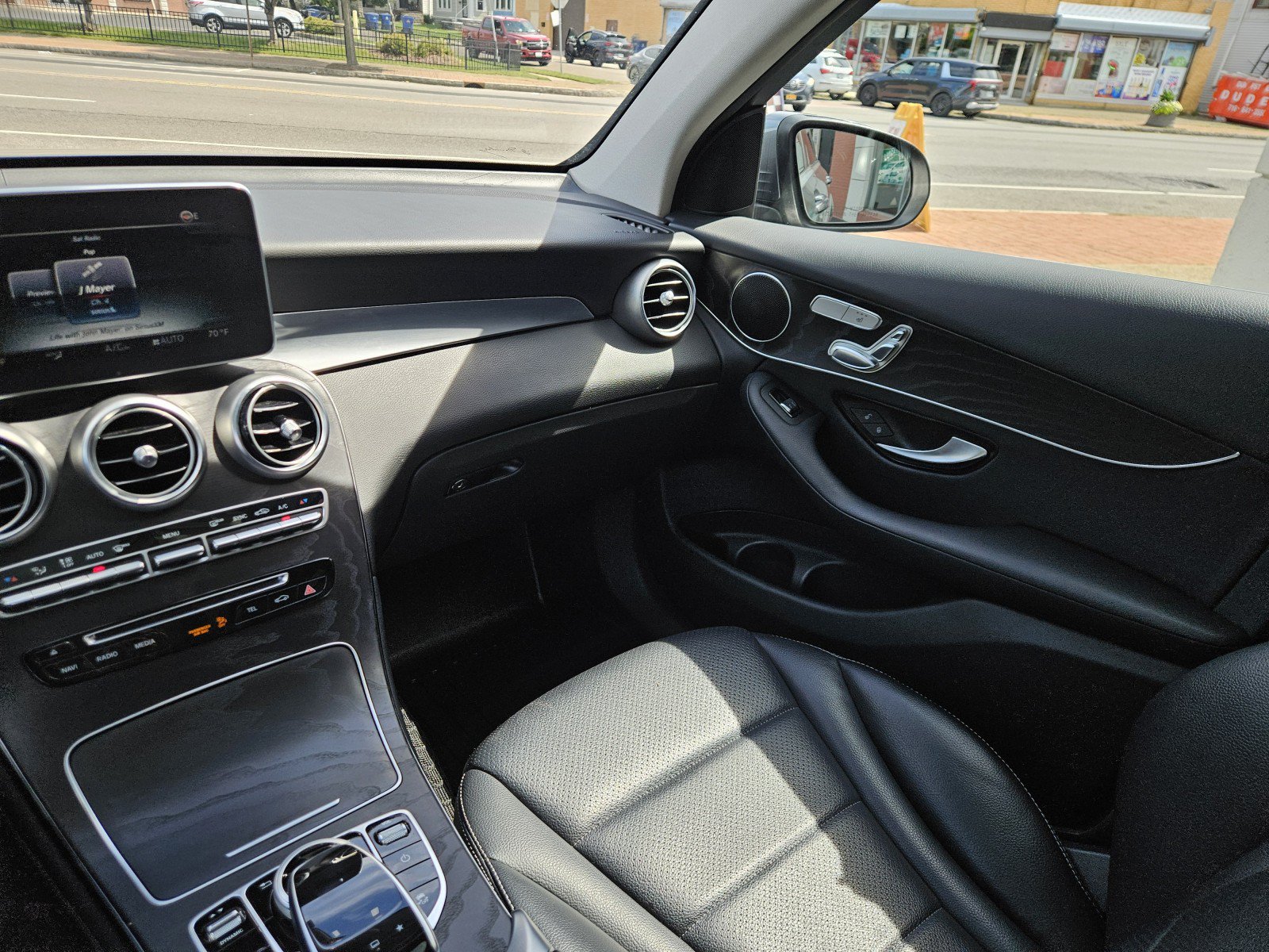 Used 2016 Mercedes-Benz GLC 300 4MATIC image 14