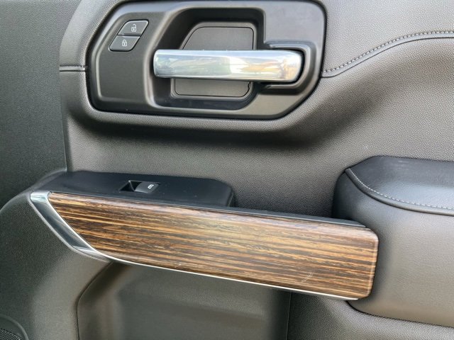 Used 2022 Chevrolet Silverado 3500 High Country w/ Technology Package image 20