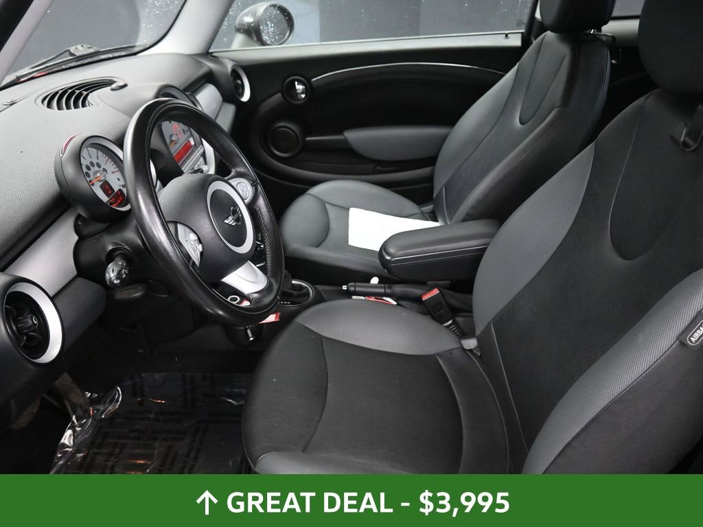 Used 2010 MINI Cooper Hardtop image 13