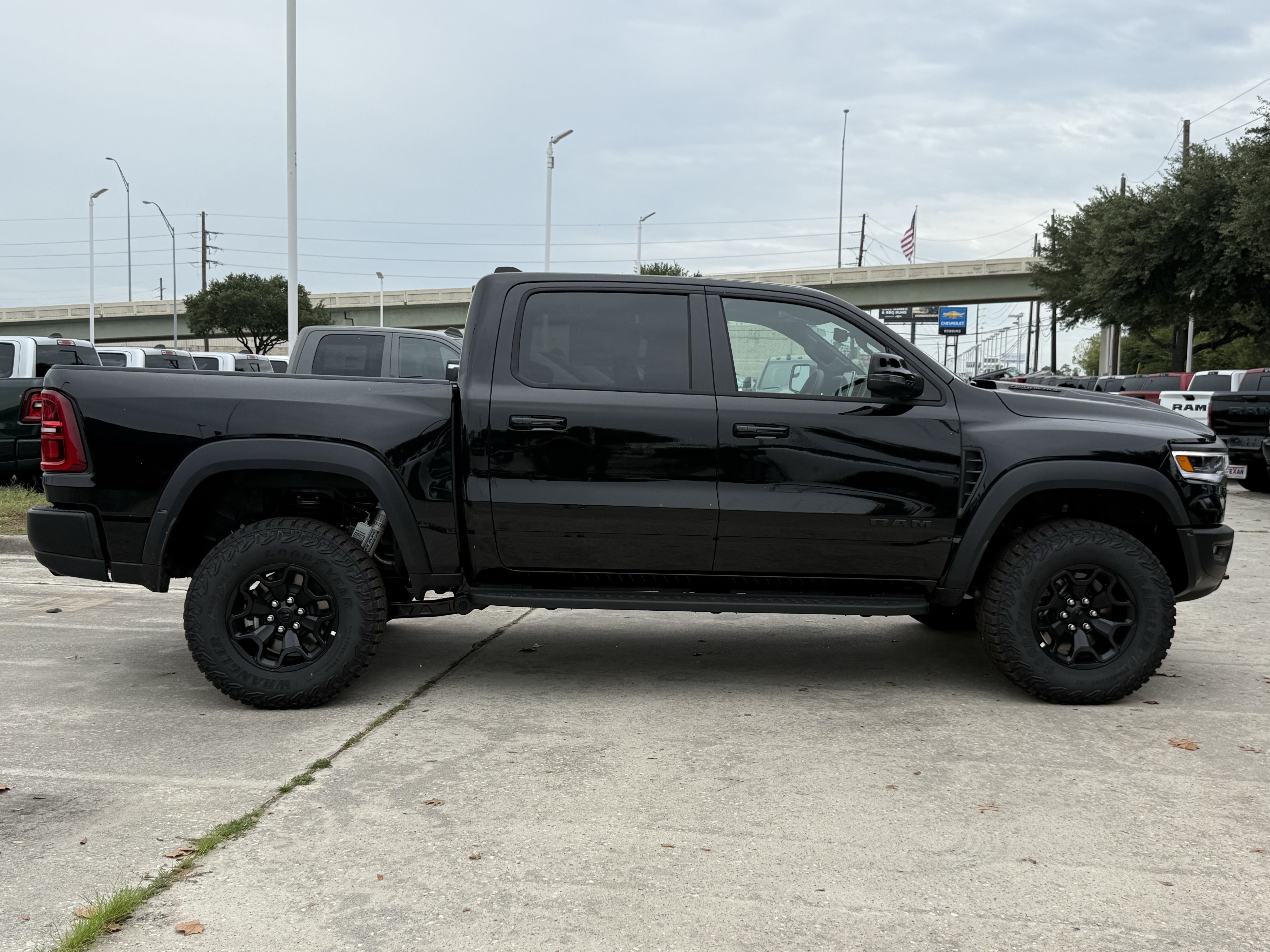 New 2026 RAM 1500 RHO w/ RHO Level 1 Equipment Group AWD/4WD image 3