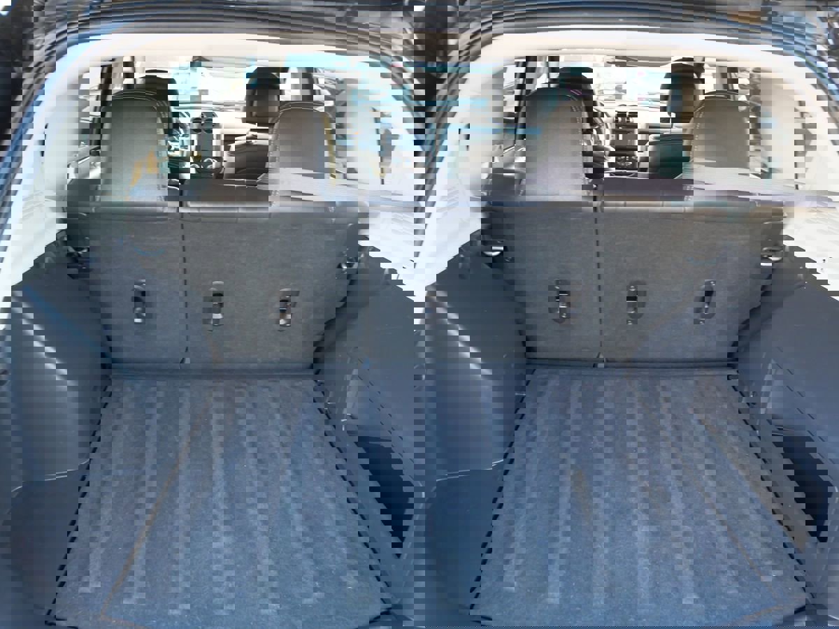 Used 2016 Jeep Compass Latitude image 22