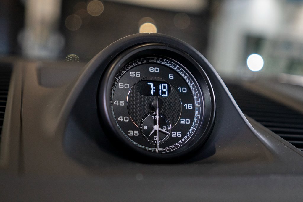 New 2026 Porsche Macan image 29