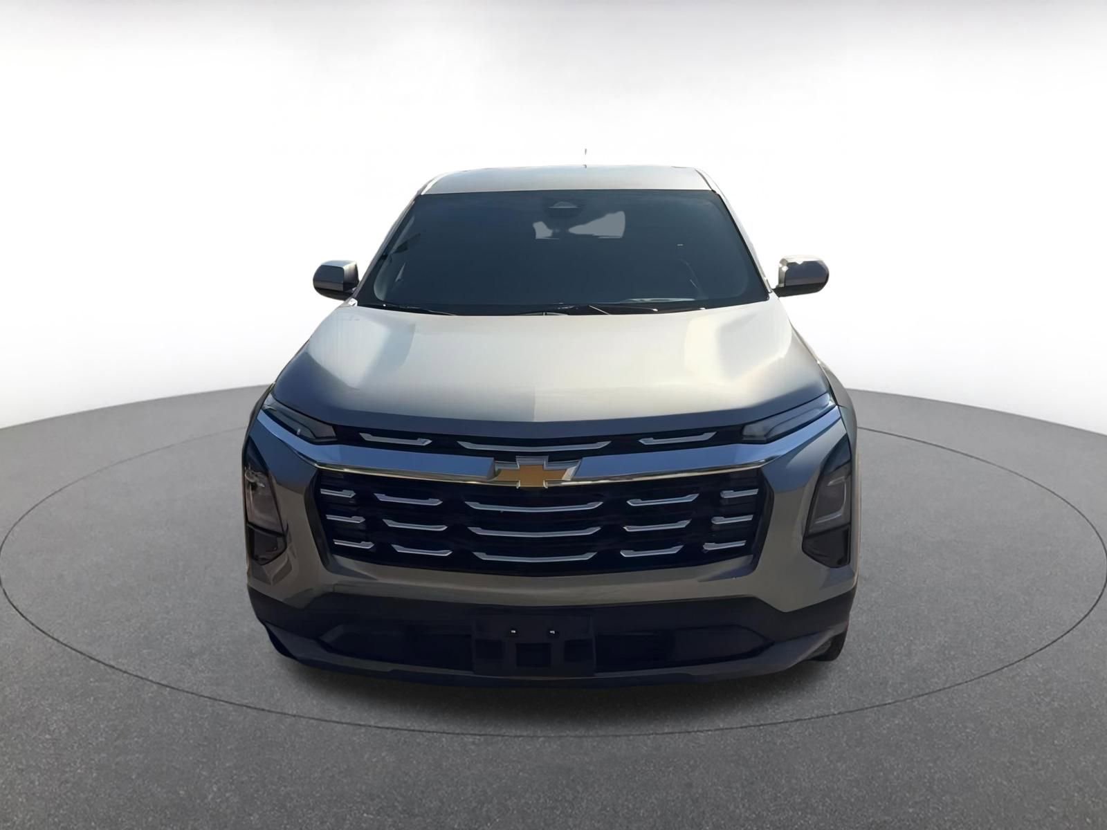 Used 2025 Chevrolet Equinox LT image 4