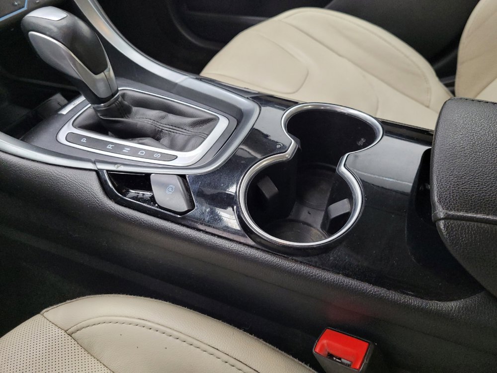 Used 2015 Ford Fusion Titanium image 26