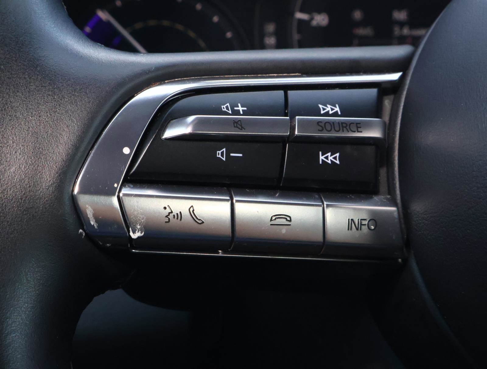 Used 2022 MAZDA MX-30 Electric w/ Premium Plus Pkg image 25