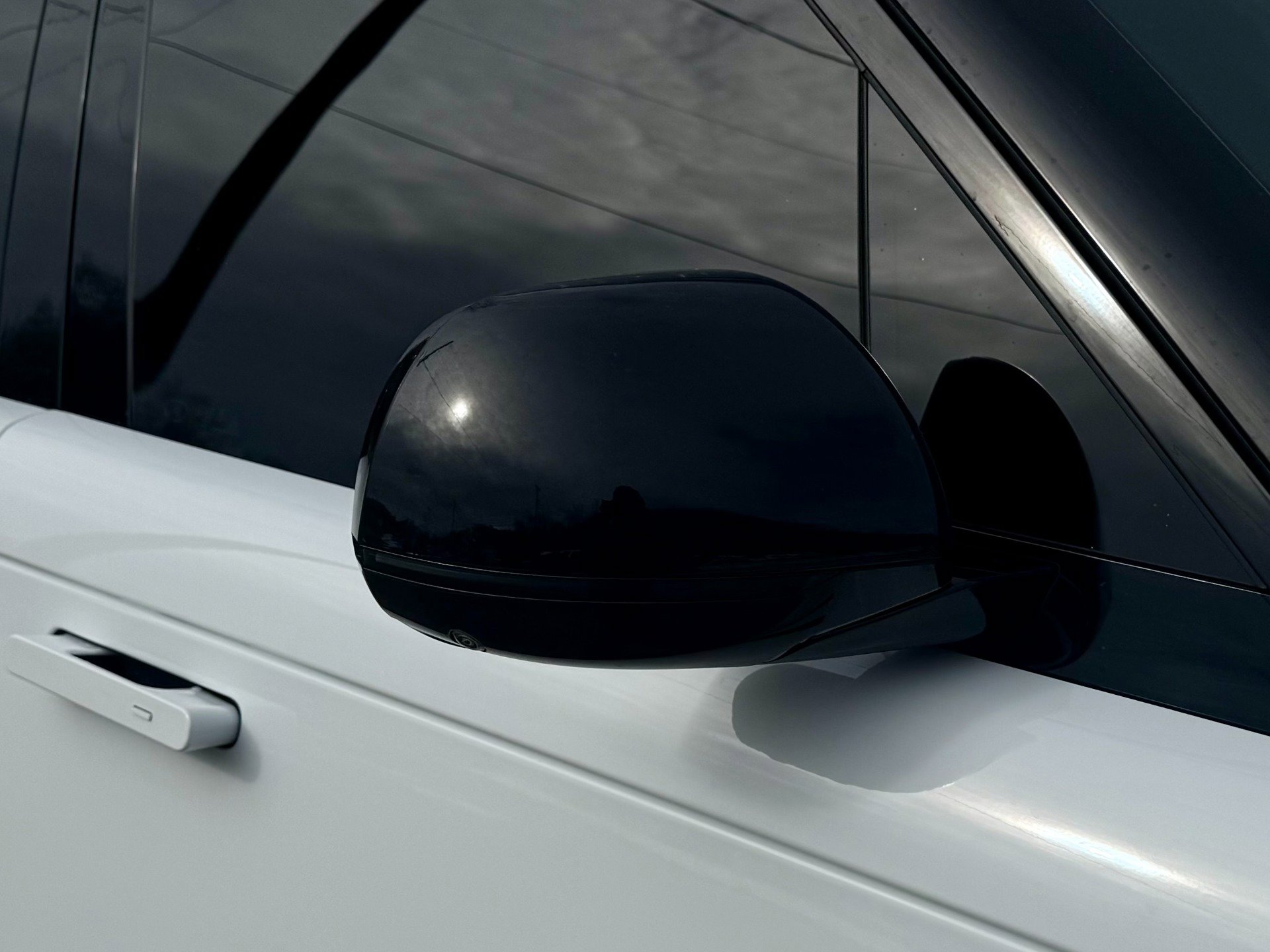 Used 2024 Land Rover Range Rover Long Wheelbase Autobiography image 70