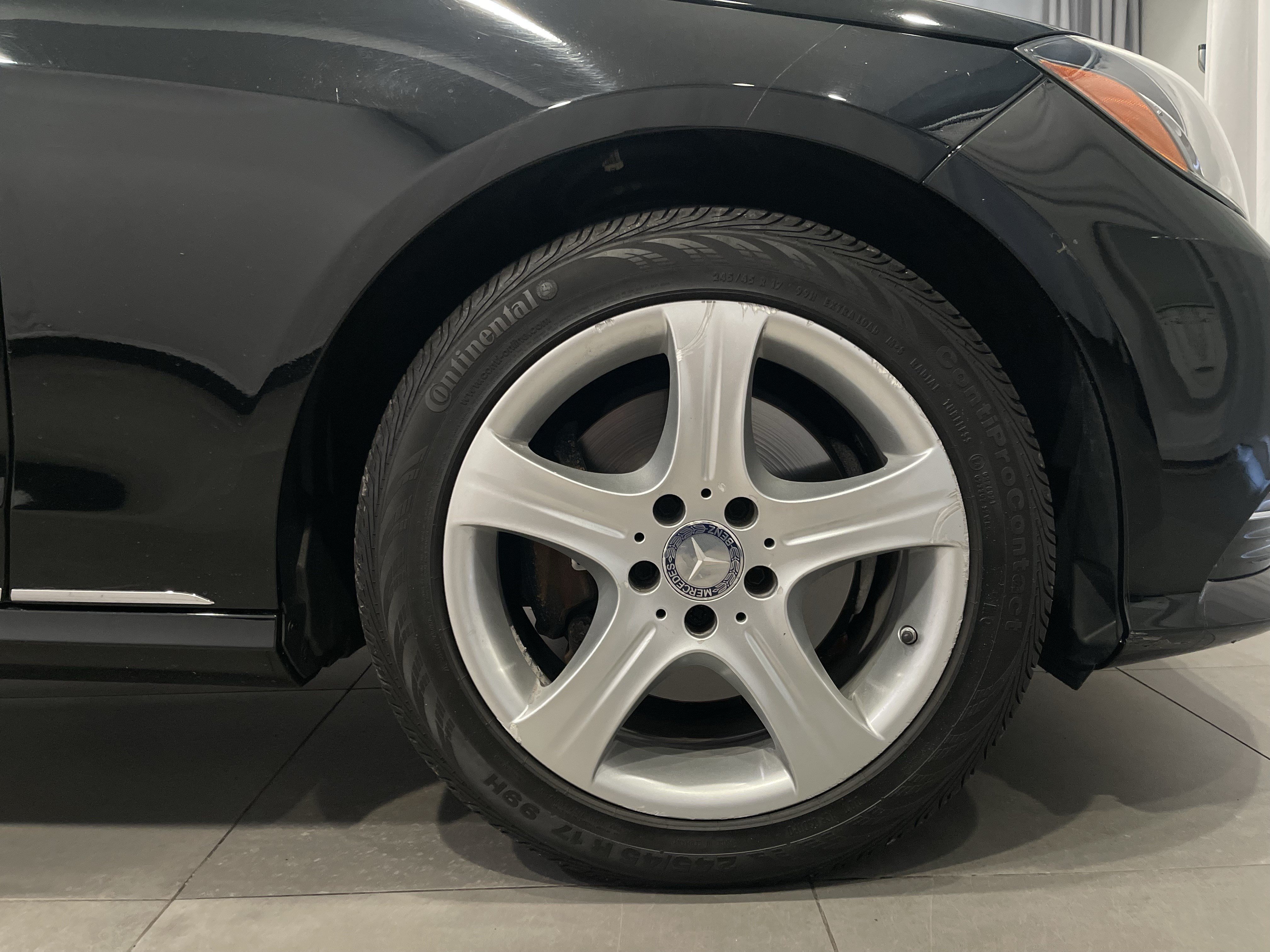 Used 2015 Mercedes-Benz E 350 4MATIC Sedan image 10