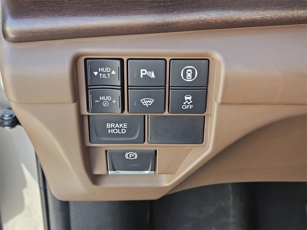 Used 2025 Acura RDX SH-AWD w/ Advance Package image 22