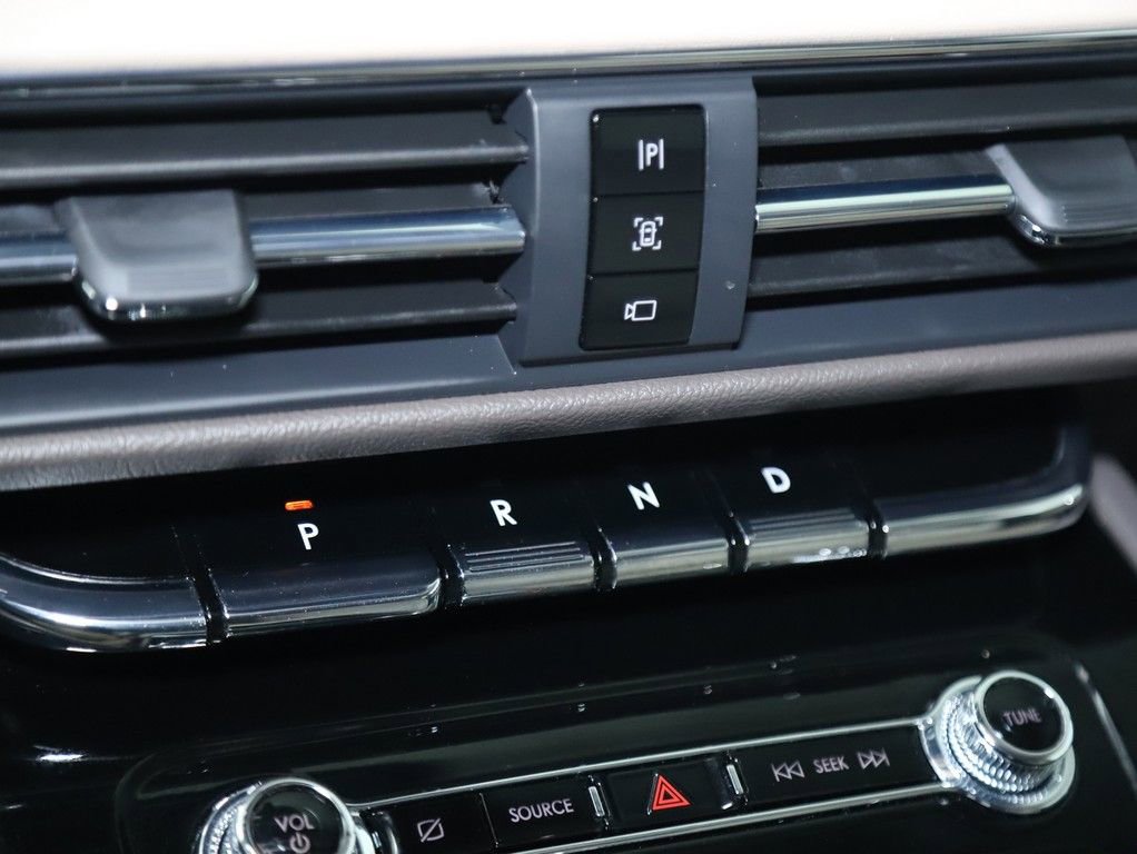 Certified 2022 Lincoln Corsair FWD image 28