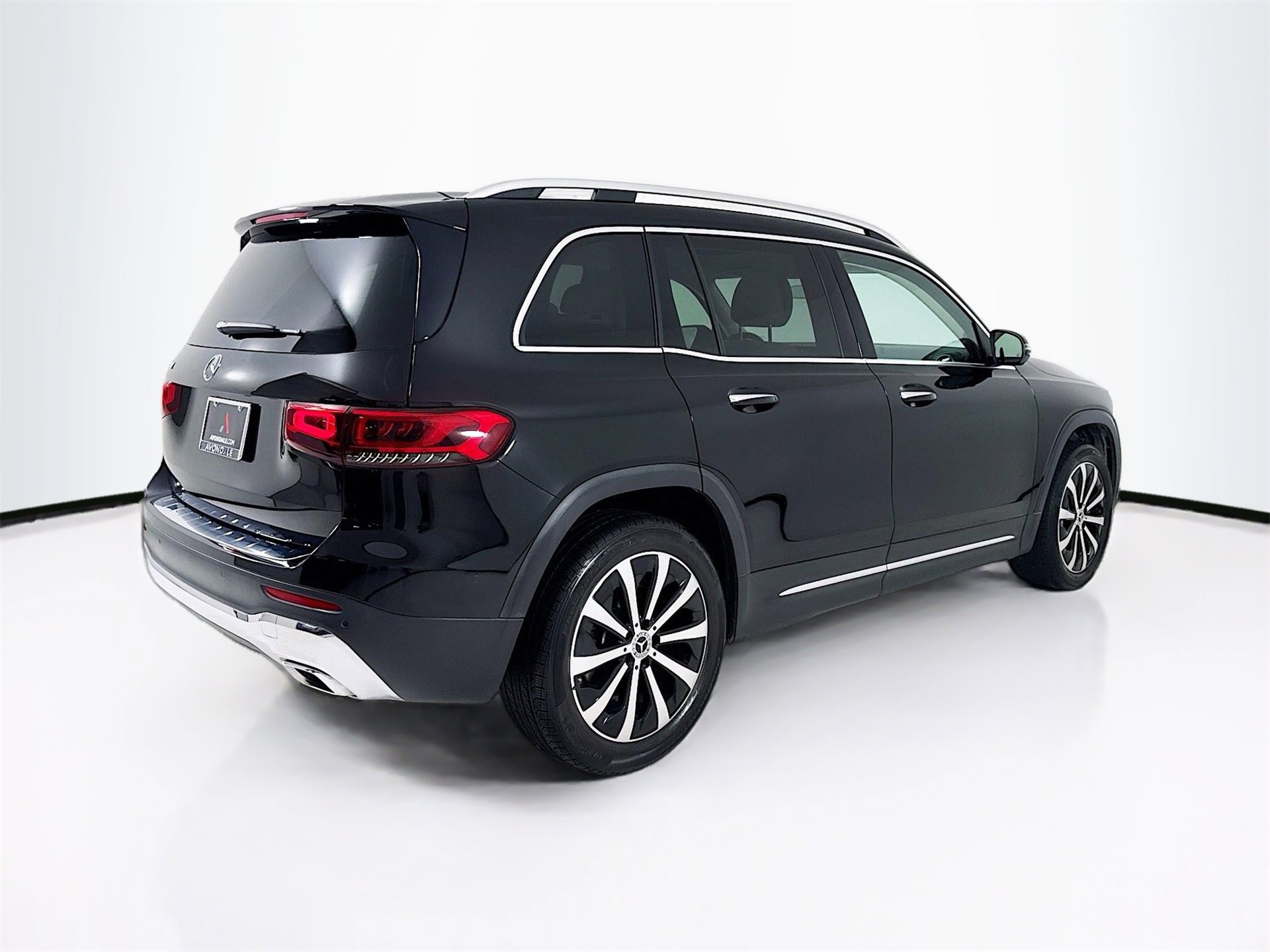 Certified 2022 Mercedes-Benz GLB 250 image 8