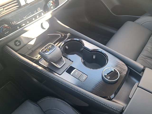 New 2026 Nissan Rogue Platinum AWD/4WD image 22
