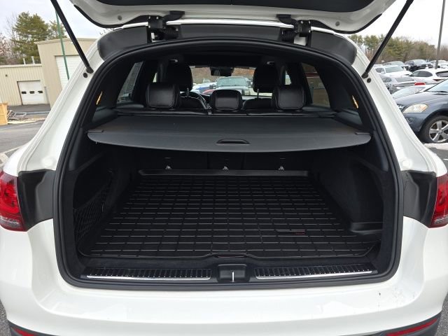 Used 2021 Mercedes-Benz GLC 300 GLC 300 image 9
