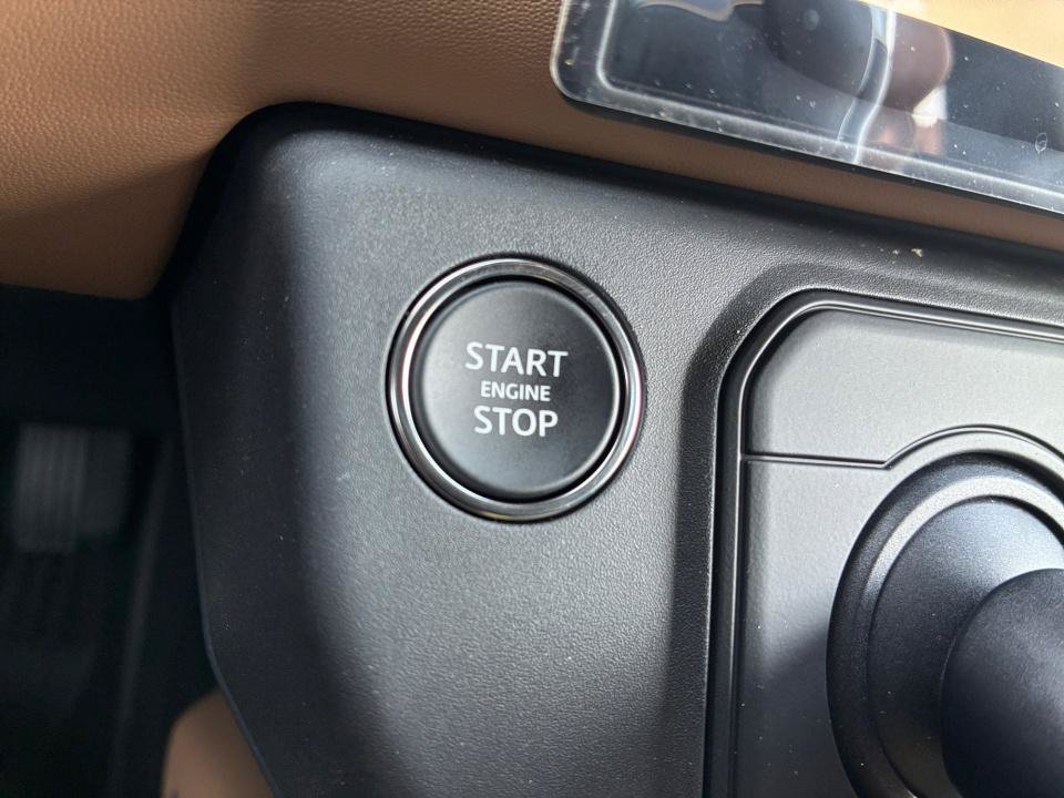 New 2026 Land Rover Defender 110 S AWD/4WD image 20