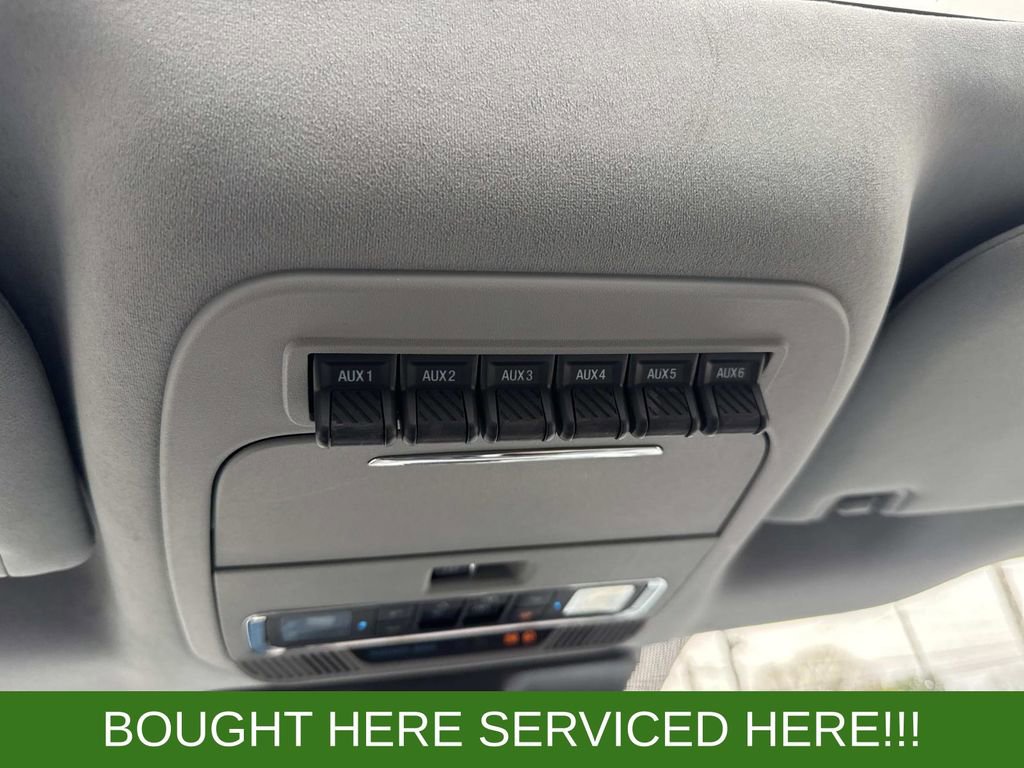 Used 2024 Ford F350 Limited w/ FX4 Off-Road Package AWD/4WD image 28