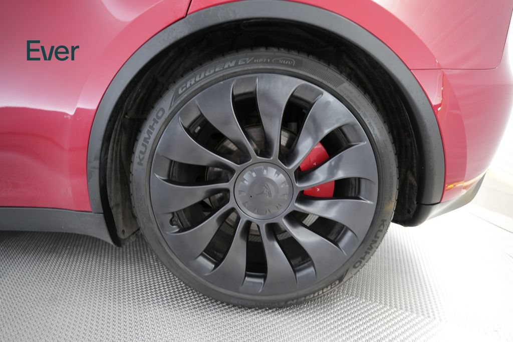 Used 2023 Tesla Model Y Long Range AWD/4WD image 19