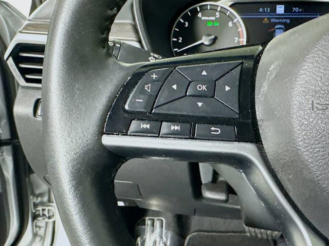 Used 2024 Nissan Altima 2.5 SL AWD/4WD image 16