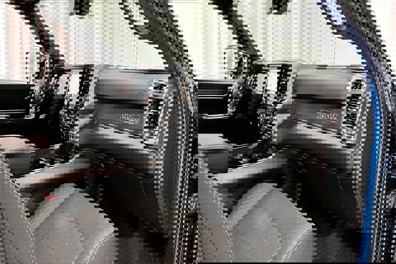 Used 2024 RAM 2500 Big Horn w/ Night Edition image 28