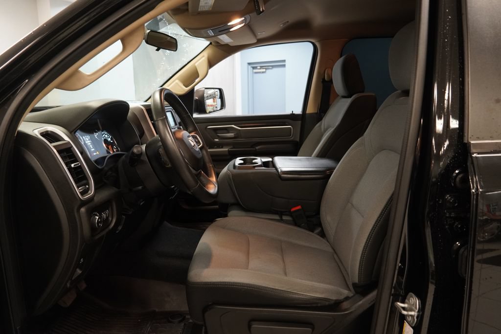 Used 2019 RAM 1500 Big Horn AWD/4WD image 5