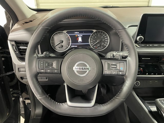 Used 2021 Nissan Rogue SV AWD/4WD image 14