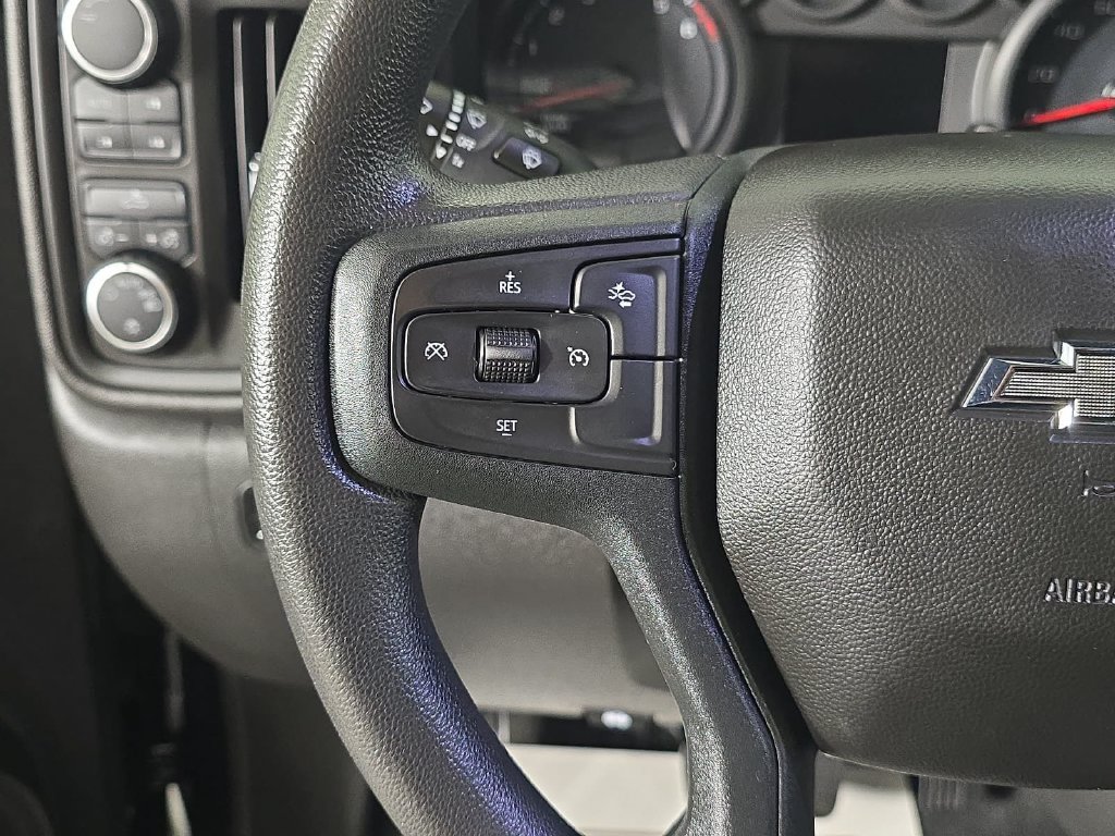 Used 2023 Chevrolet Silverado 1500 Custom Trail Boss AWD/4WD image 13