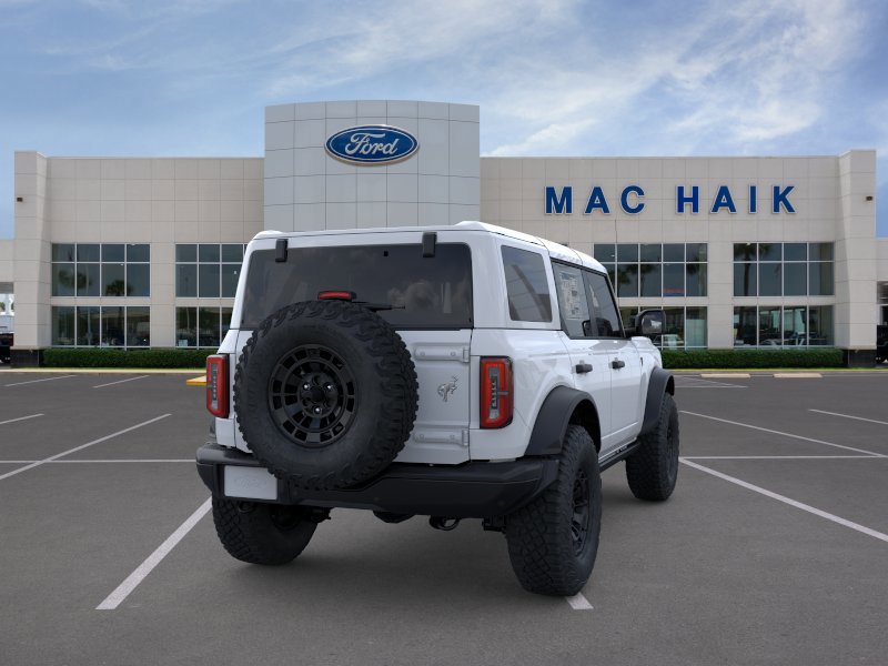 New 2026 Ford Bronco Badlands AWD/4WD image 8