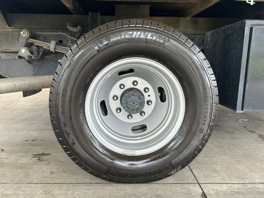 Used 2025 Ford F350 XLT AWD/4WD image 16