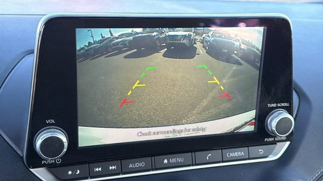 Used 2022 Nissan Sentra SV w/ Trunk Package image 20