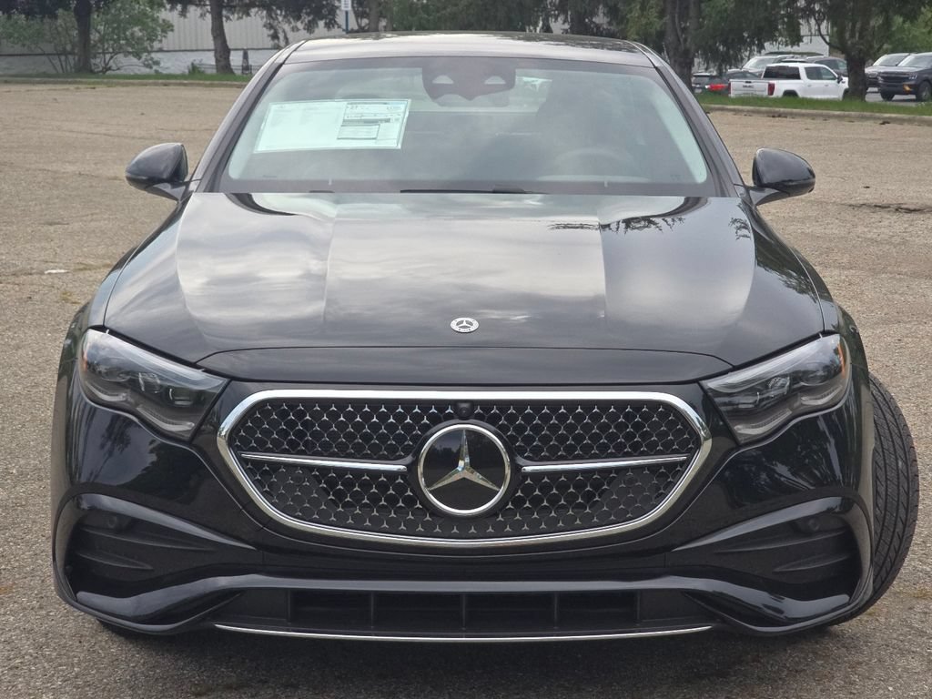 New 2027 Mercedes-Benz E 350 4MATIC Sedan image 12