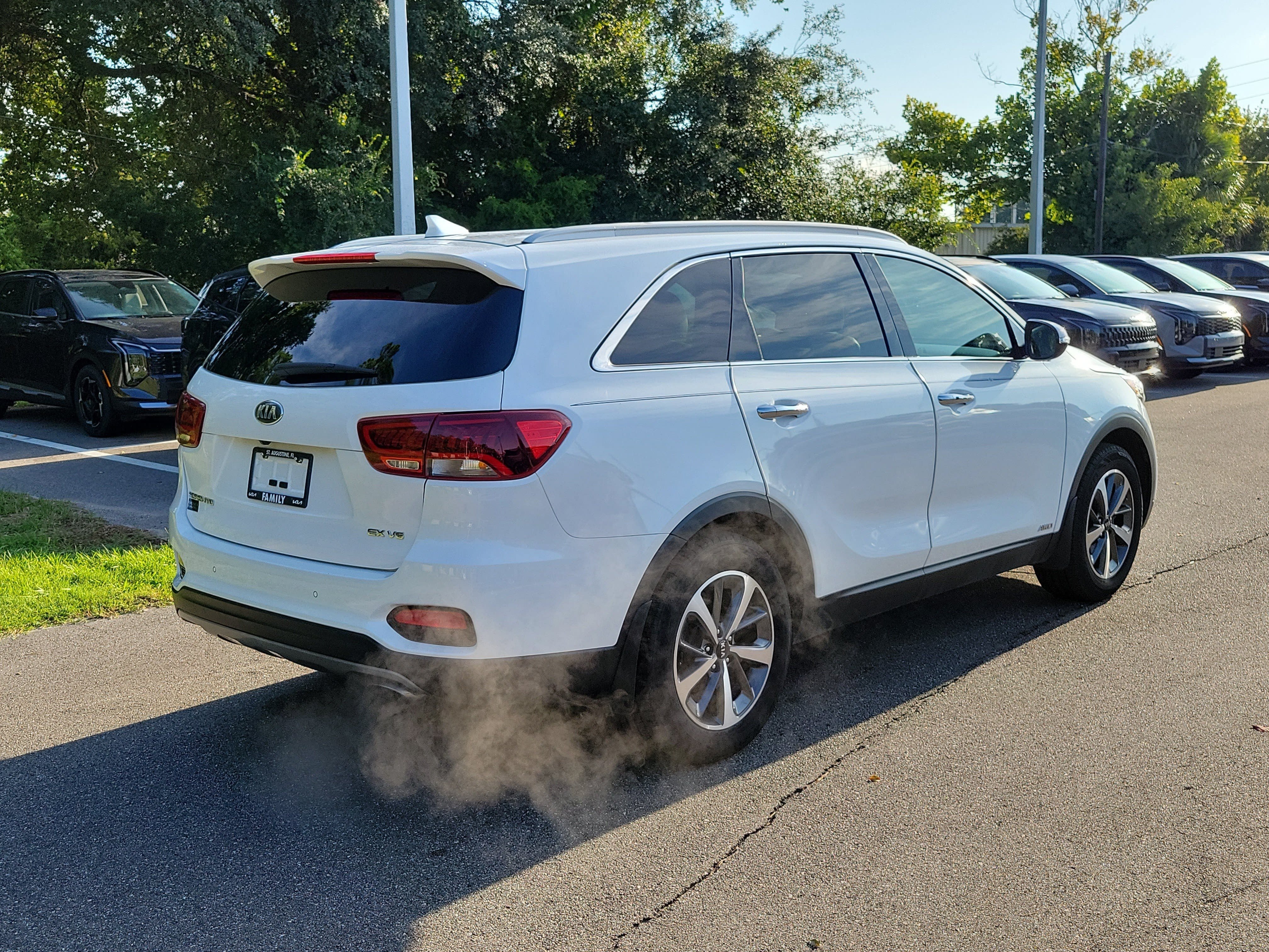 Used 2019 Kia Sorento EX AWD/4WD image 6
