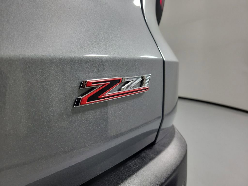 Used 2025 Chevrolet Traverse Z71 w/ Driver Confidence Package image 5