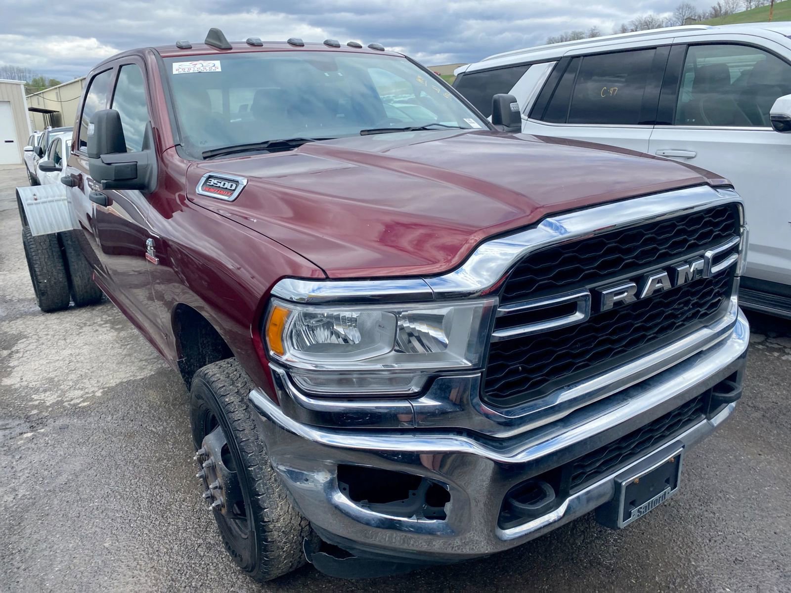 Used 2023 RAM 3500 Tradesman image 2