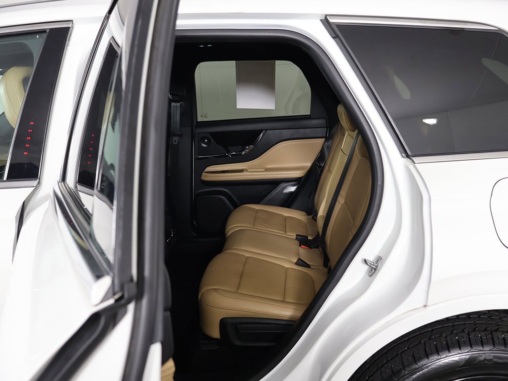 Used 2021 Lincoln Corsair Reserve w/ Equipment Group 201A image 30