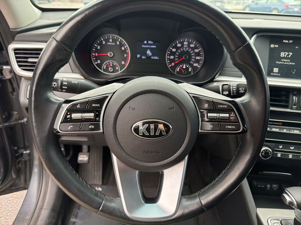 Used 2020 Kia Optima SE image 17