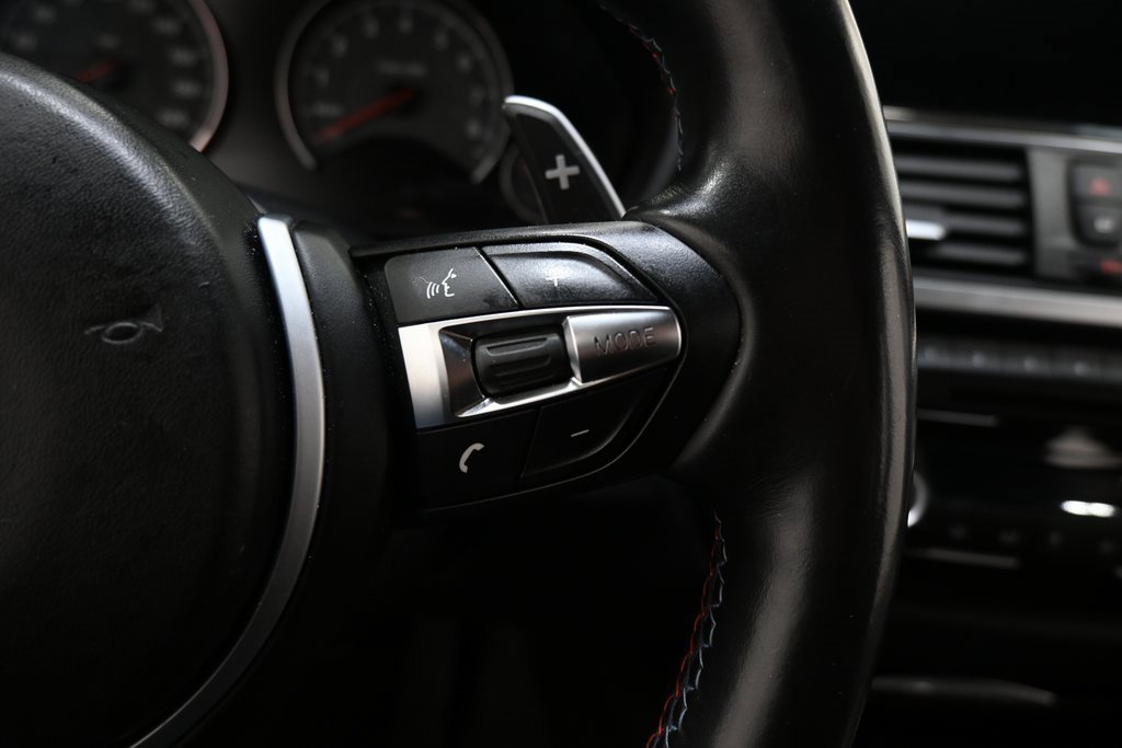 Used 2016 BMW M3 image 18