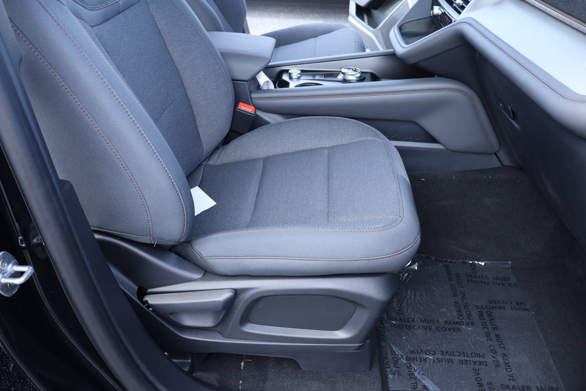 New 2026 Ford Explorer Active RWD image 15