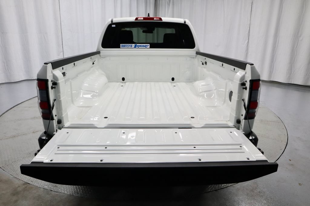 Certified 2025 Nissan Frontier S AWD/4WD image 14
