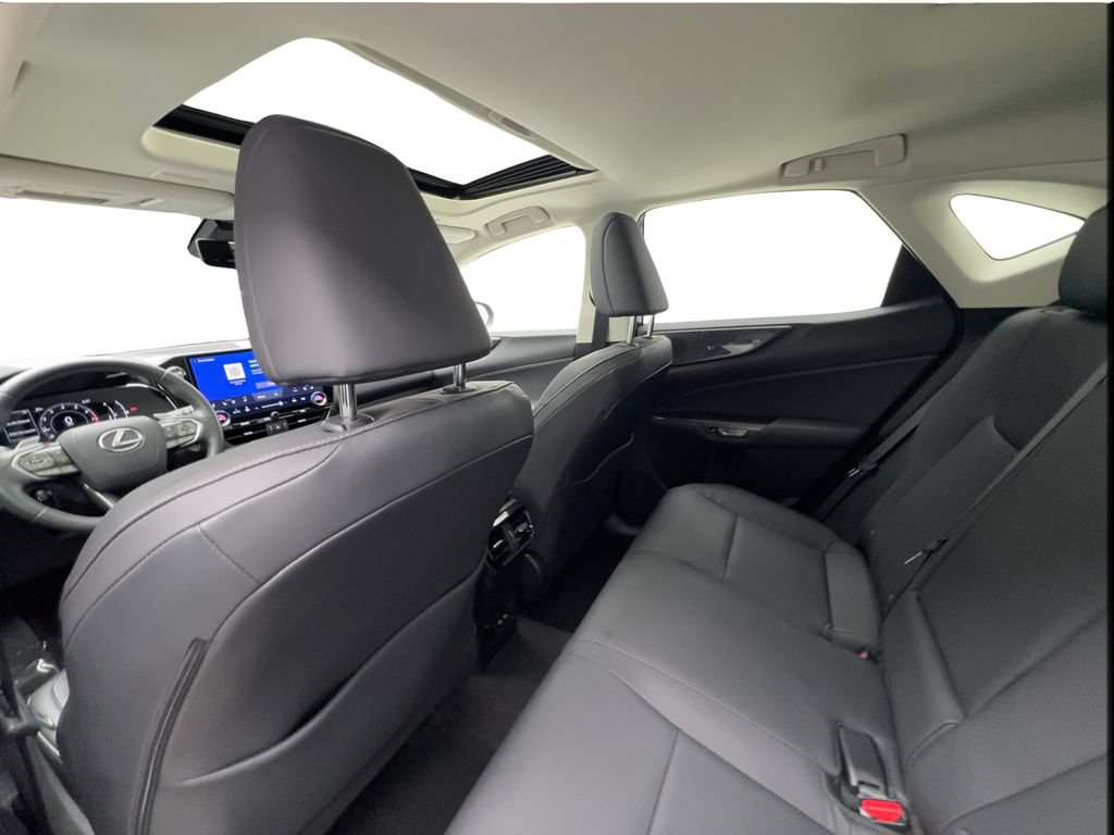 Used 2023 Lexus NX 350 AWD image 24